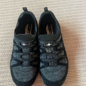 Skechers Arch Fit Shoes